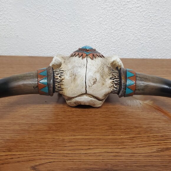 Home Decor Han Painted Southwest Bull Skull Wall Hangings - Lot of 2 - Picture 4 of 7